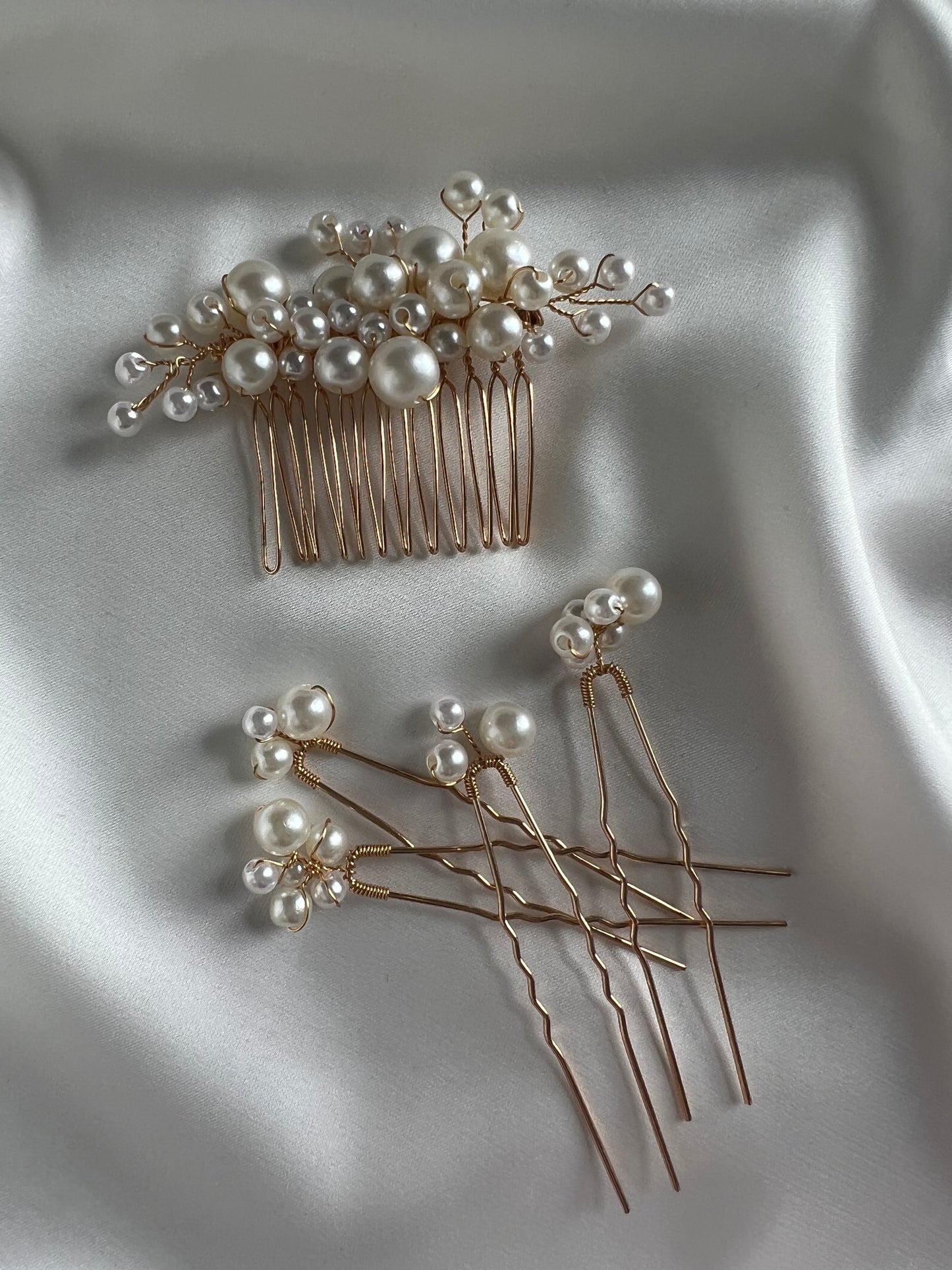 Chloe Pearl Hair Comb Set