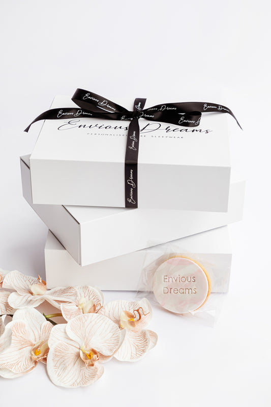 Envious Dreams Gift Box