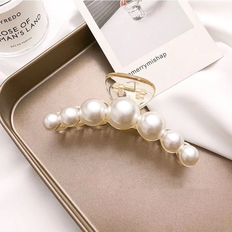 Pearl Hairclips